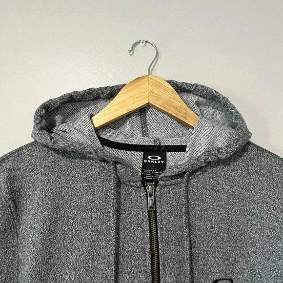 Oakley Regular Fit Full Zip Up Hoodie - Picture 3 of 10